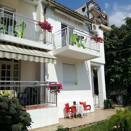 Guest House Vila Bak Budva Ngoại thất bức ảnh