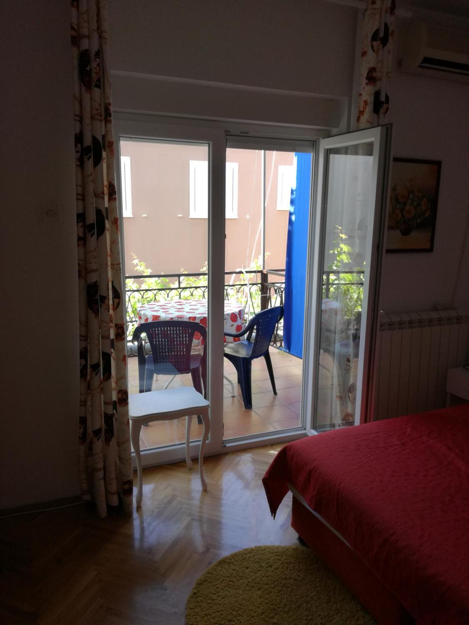 Guest House Vila Bak Budva Ngoại thất bức ảnh