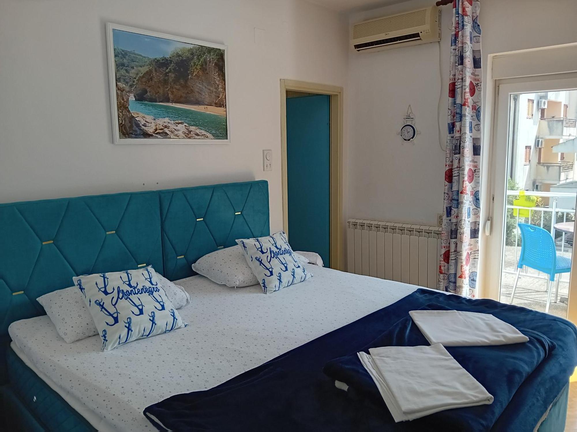 Guest House Vila Bak Budva Ngoại thất bức ảnh