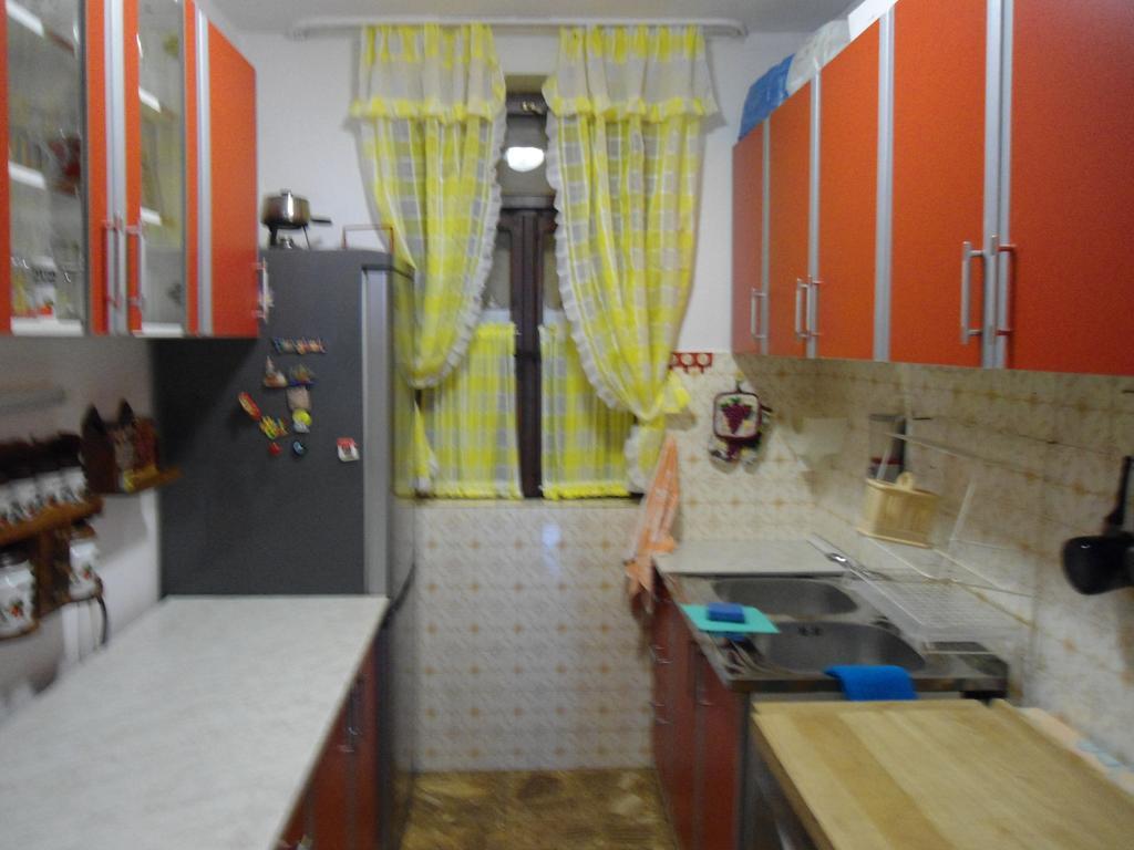 Guest House Vila Bak Budva Phòng bức ảnh