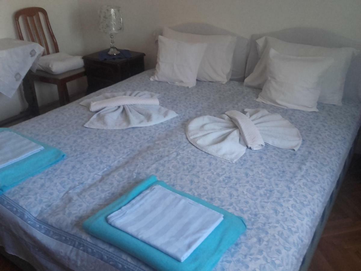 Guest House Vila Bak Budva Ngoại thất bức ảnh